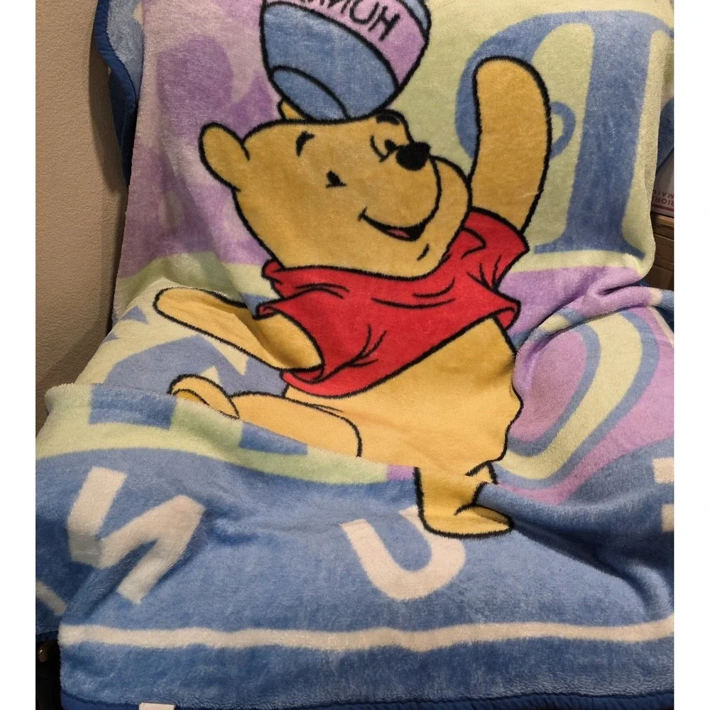 VTG Disney 100 Acre Collection Winnie the Pooh Plush Afghan Blanket 50 x‎ 60